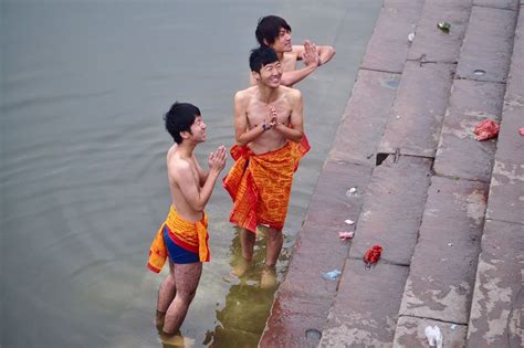 indian lund photo|Varanasi Ghats: Bathing Desi Indian Men in Langots and Underwear